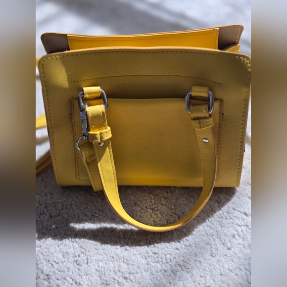 Mustard Yellow Reaction By Kenneth Cole Mini Satchel Crossbody bag - Picture 9 of 9